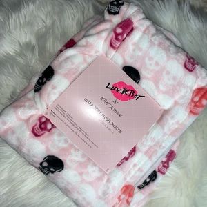 Betsey Johnson Ultra Soft Plush Blanket